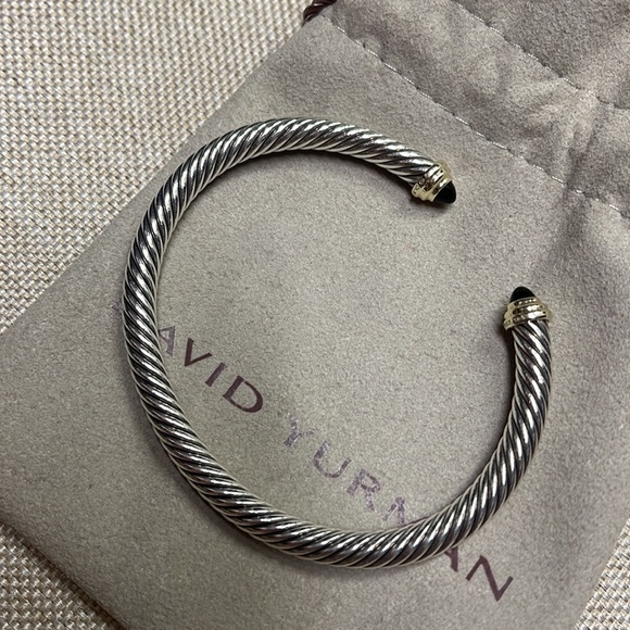 David Yurman Cable Classics Petite Color Bracelet with Black Onyx & 14K Gold - Picture 5 of 13